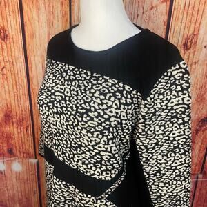Gabby Skye Bodycon Knit Dress size Large Leopard Print Black & White Colorblock